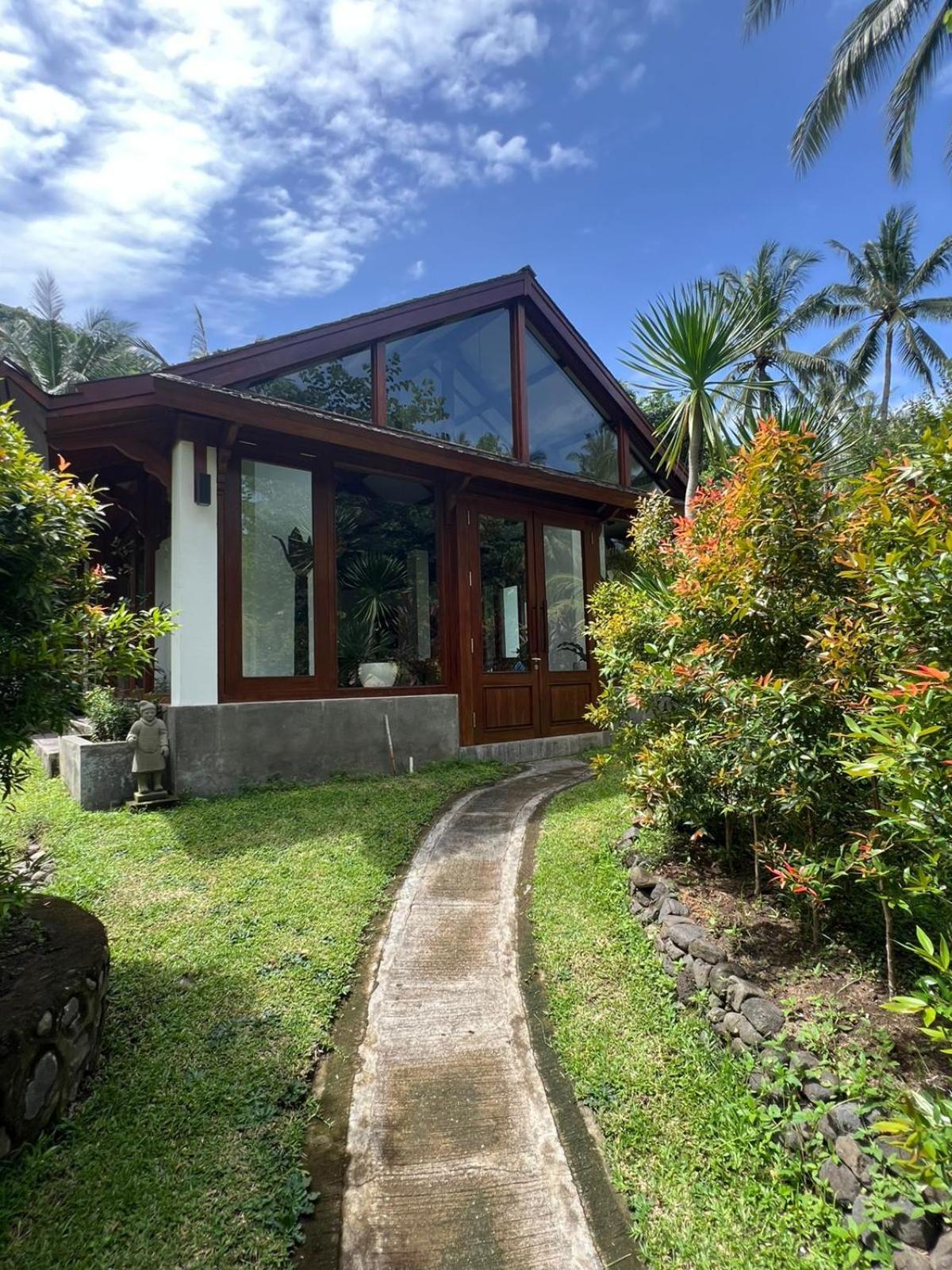 Lendang Luar Villa Senggigi Exterior photo